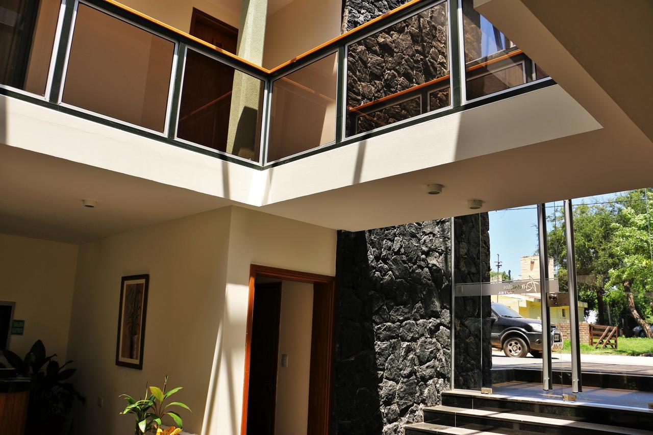 Hotel Ranqueles Villa Carlos Paz Buitenkant foto